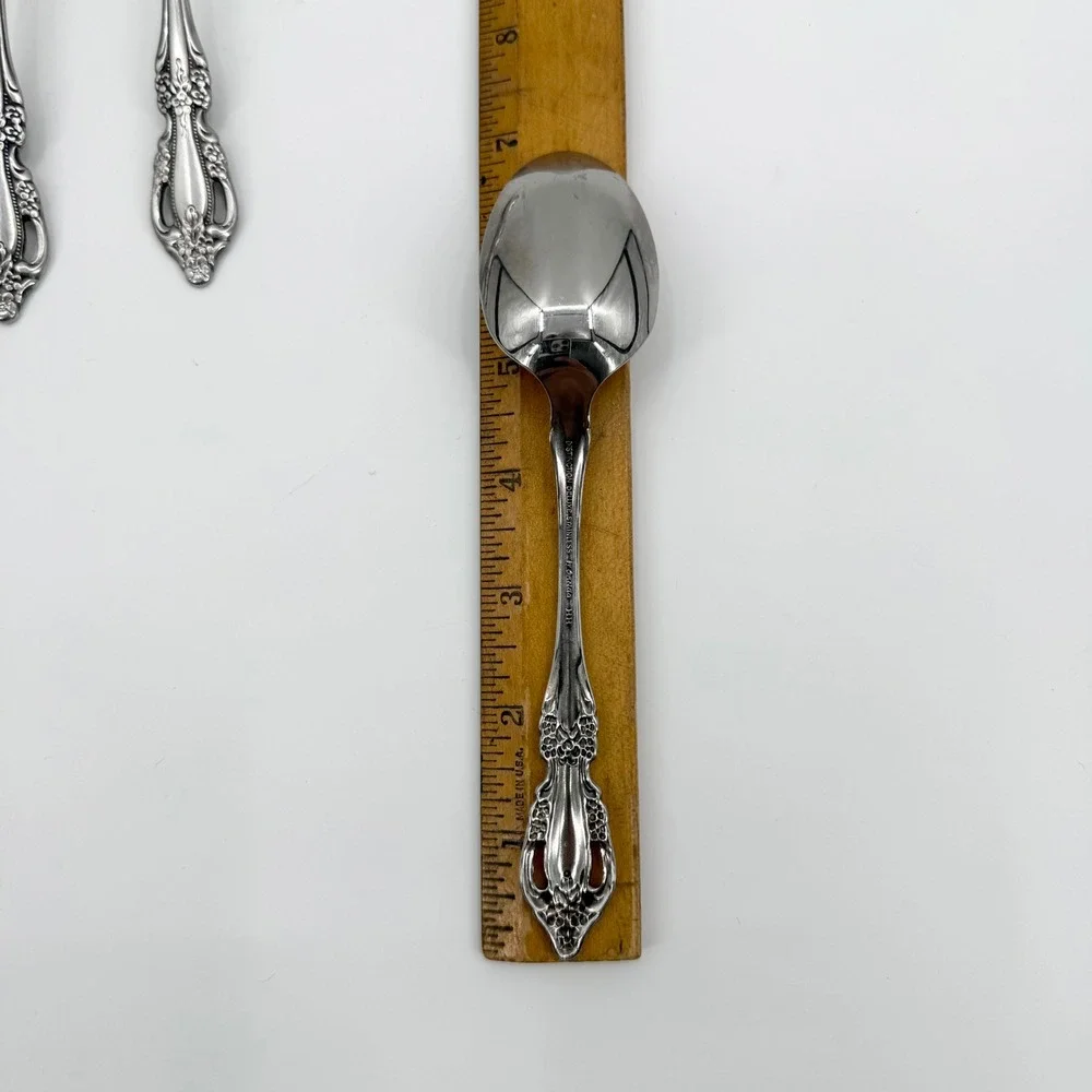 Oneida Distinction Deluxe Raphael Stainless Steel Set 8 Tablespoons 7
